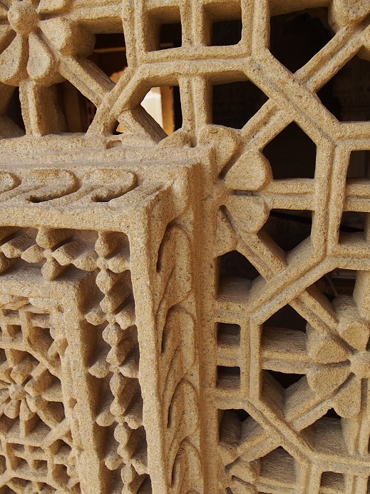 FINESSE DE LA PIERRE   